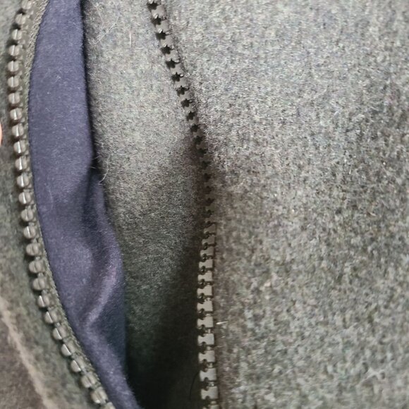 Woolrich Women's Size M Hunter Green Wool Full-Zip Jacket Plaid Collar Lining - Picture 8 of 13